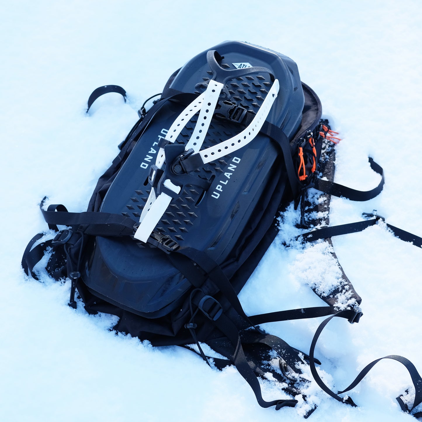 小型スノーシュー(ATLAS/UPLAND)をフロントに取り付け