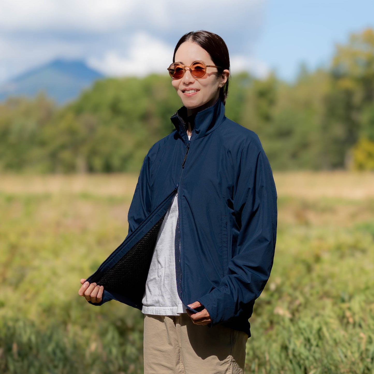 162cm, Navy XS-size,
Busy Work Pants / Beige S-size, 