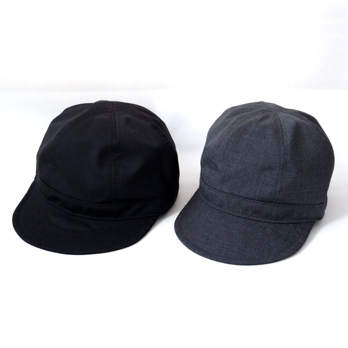 Left / Black , Right / Charcoal