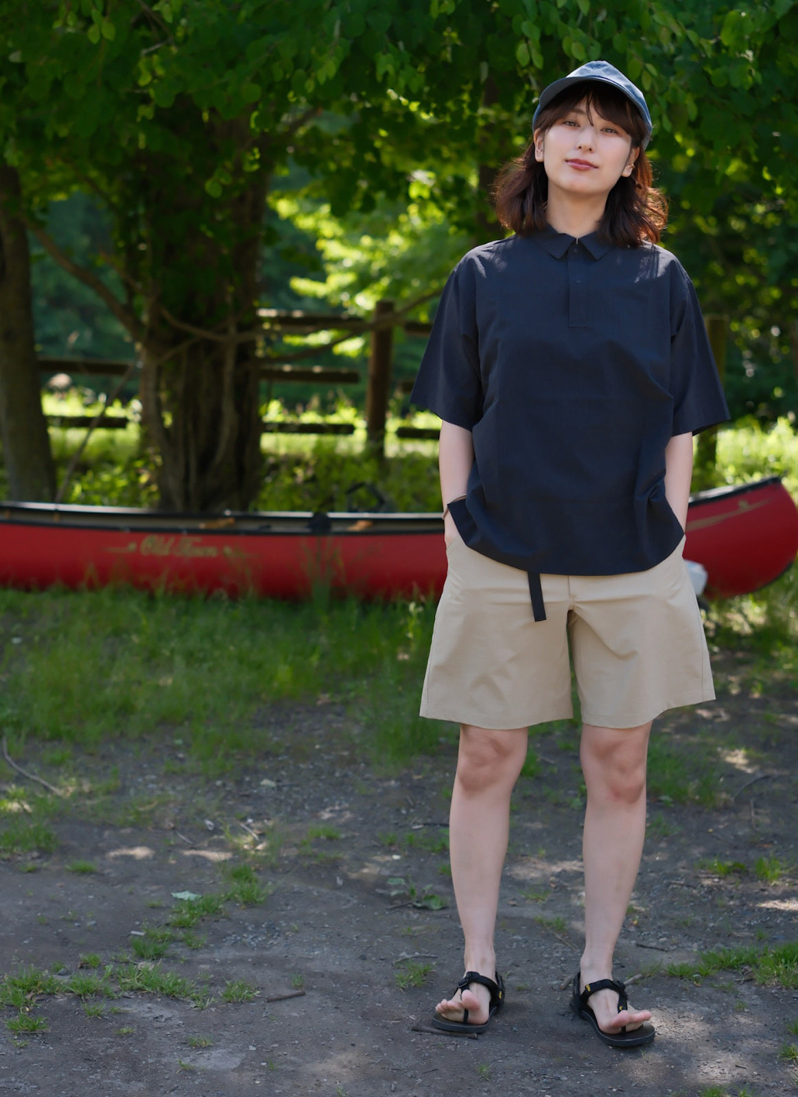 tomoka 161cm / Summer Pullover SS Black size-1 / Busy Work Shorts Beige S-size